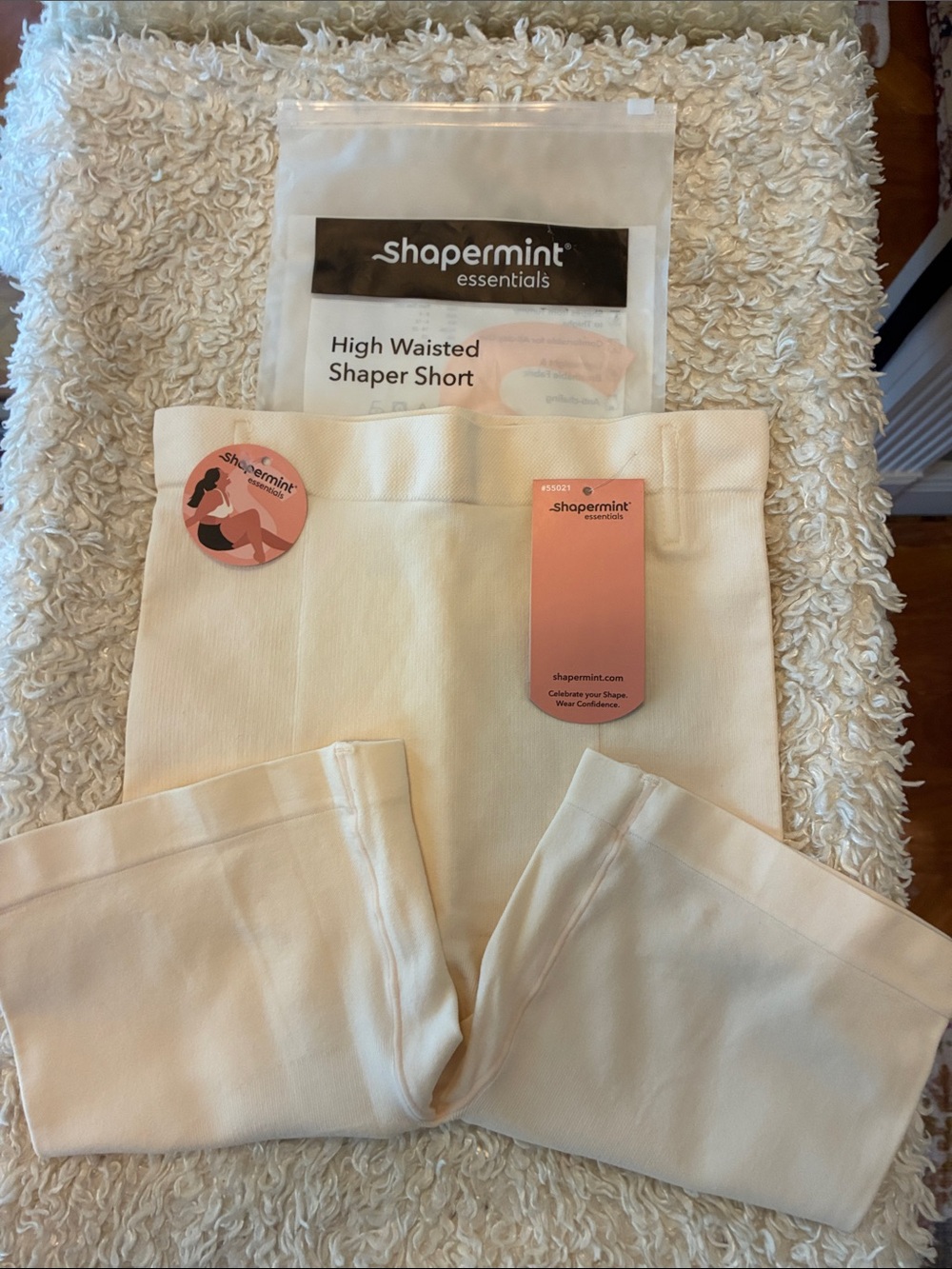 Shapermint Cream High-Waisted Shaper ShortM-L